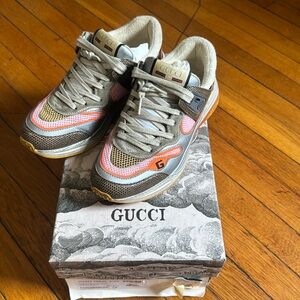 Gucci shoes